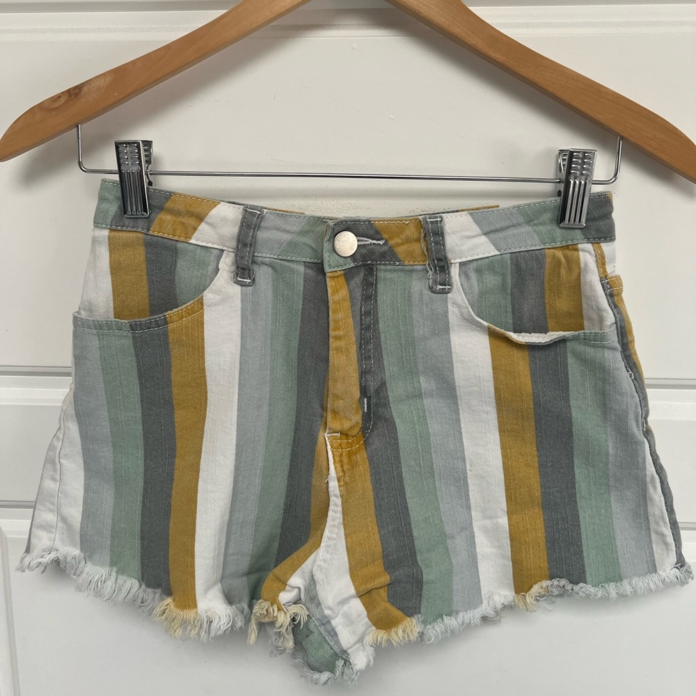 Saints & Hearts summer shorts 🧡🤍🩶